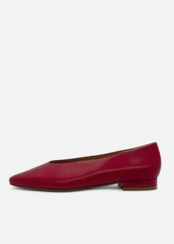 Slick Ballet Flats -Mod Cloth Store 1 7179df65 3da4 40b1 bd65 46700687399a