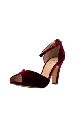Lola Velvet Heels -Mod Cloth Store 2 83530534 c6b1 4396 a9ba 58b9fcea68de