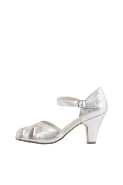 Sammy Enchanting Vintage Heels 20 Sammy Enchanting Vintage Heels -Mod Cloth Store 4 01610f40 4f28 40a7 86c4 55402aa5f604