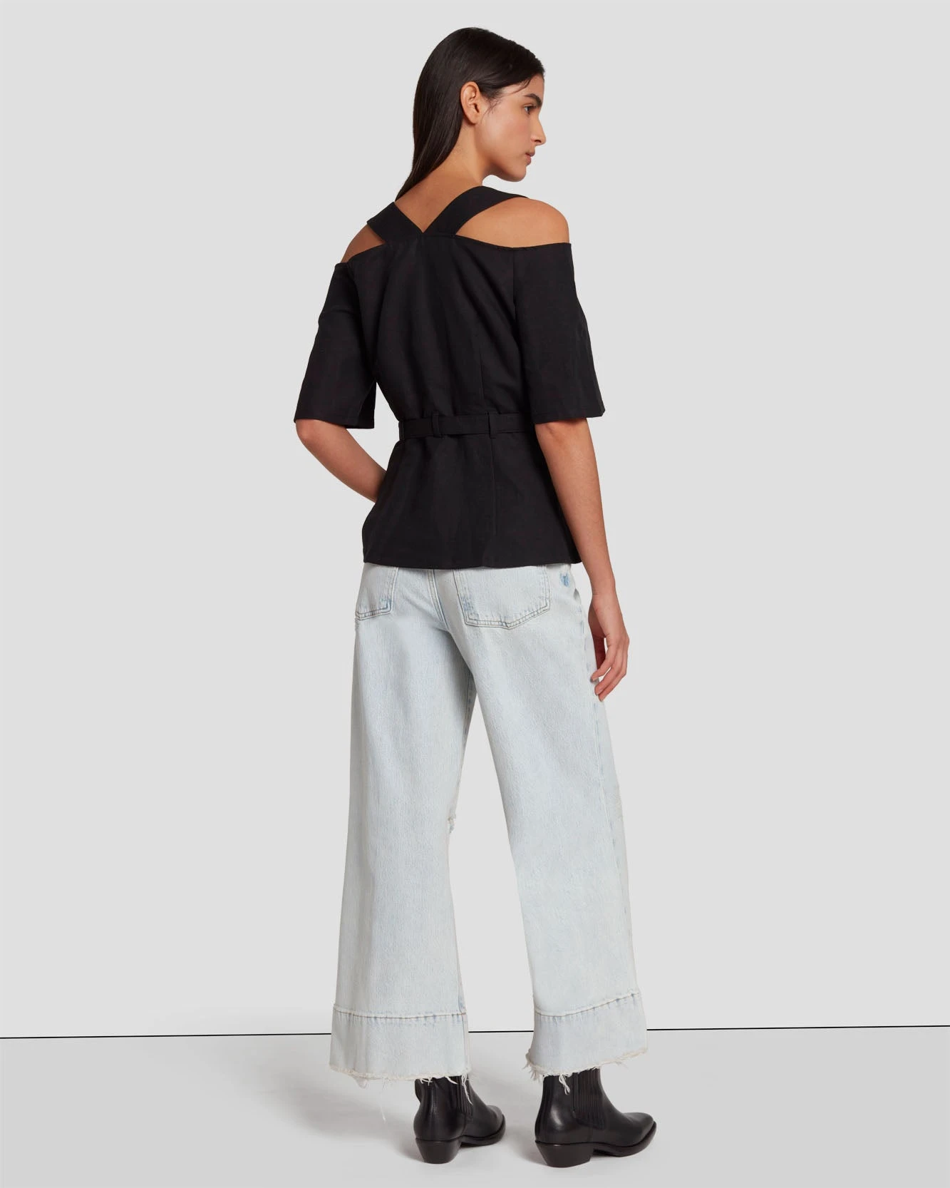 7 For All Mankind Tailored Off The Shoulder Top In Black 6 7 For All Mankind Tailored Off The Shoulder Top In Black - Image 4