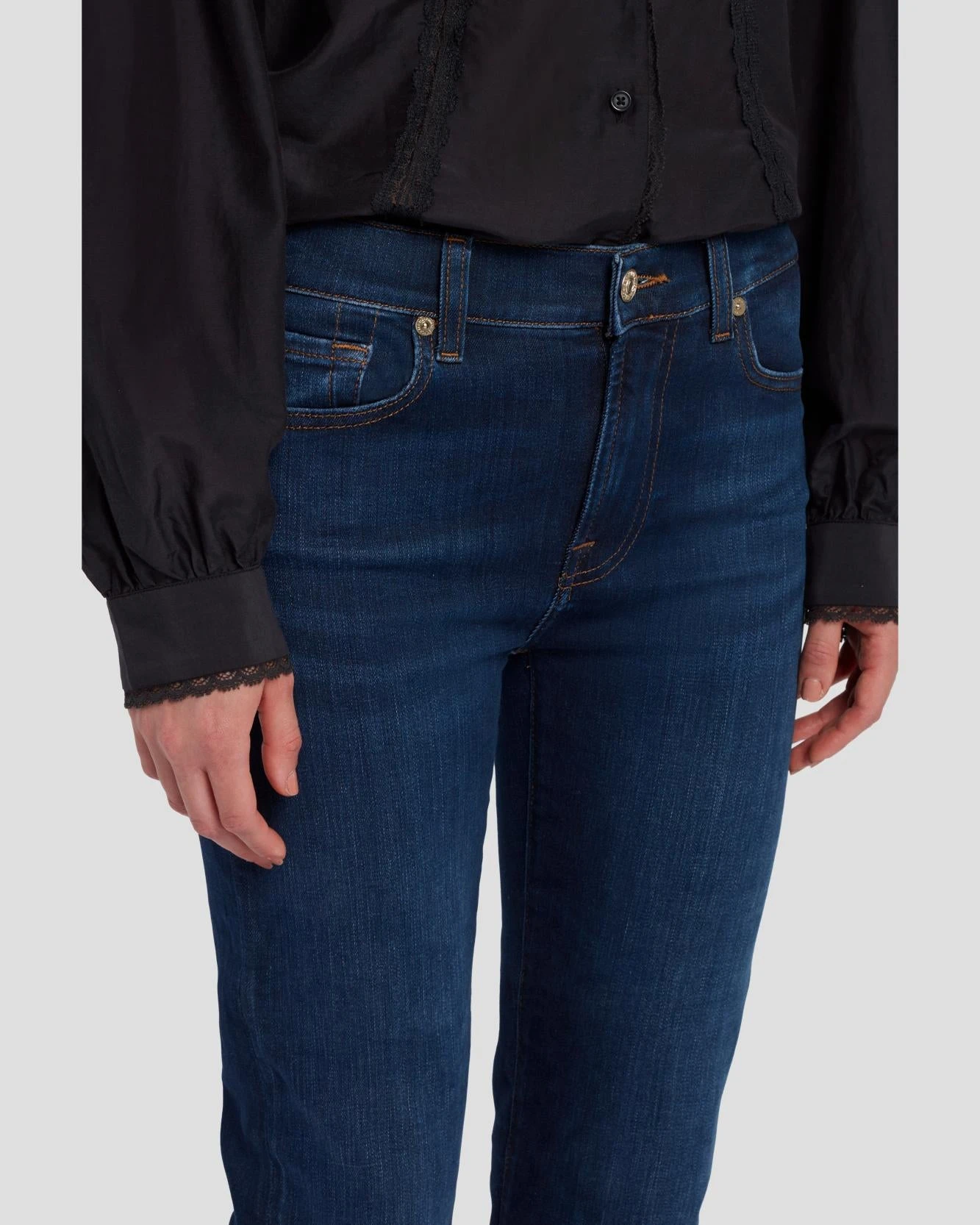 7 For All Mankind Slim Illusion Bootcut In Legendary 5 7 For All Mankind Slim Illusion Bootcut In Legendary - Image 3