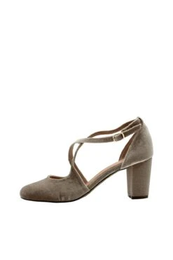 Oren Velvet Mary Jane Heels -Mod Cloth Store 9 e747ba92 973c 4d00 8136 b494bda8fe80