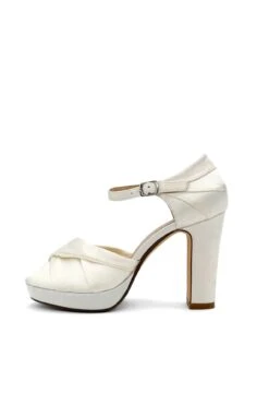 Gloria Satin Heels -Mod Cloth Store 9 eeacb1b4 7656 4a13 a07a ead4ac5f39d1