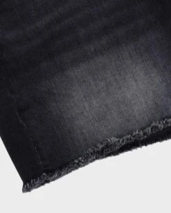 7 For All Mankind Monroe Short In Ashbury 9 7 For All Mankind Monroe Short In Ashbury -Mod Cloth Store fd00ee28c6f9eac6b6419a7c9d9b3def