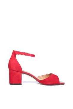 Neela Block Heels -Mod Cloth Store neela nub ccbl ccbl neela nub 09.315 e84d5a22 29a8 41ab a5a0 b87b74cf9ef1